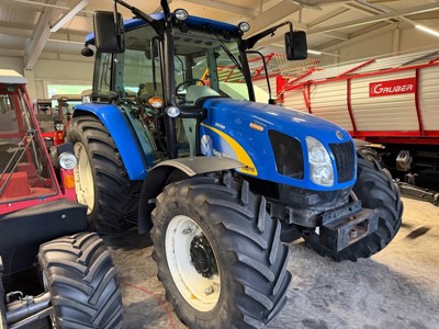 New Holland T5070