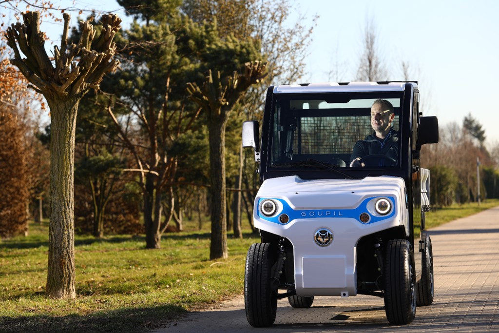 fd67c9ad-c77e-4614-86c7-5300f80b60e0-2019-5777-GOUPIL G2_Outdoor_Neuss_Meerbusch.png