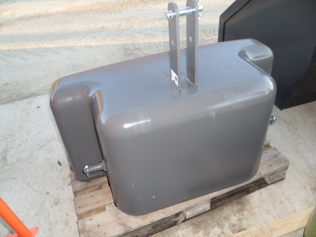 142aa41a-e1b1-415e-b84c-e134057b3a0b-Düvelsdorf contre-poids 750 (2).jpg