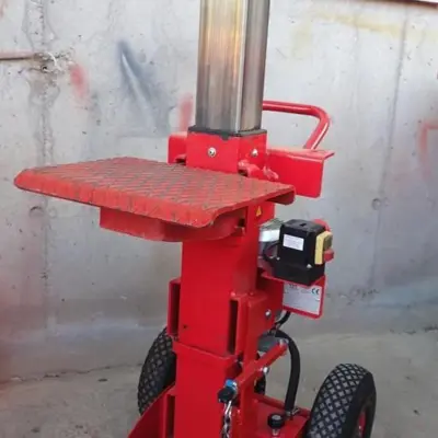 Holzspalter