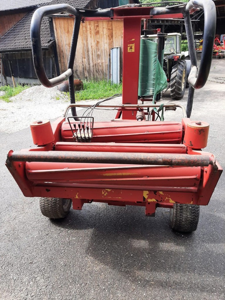 dad5a866-5cb2-4d47-82e8-fd4d9b0a8749-Enrubaneuse Fort.jpg