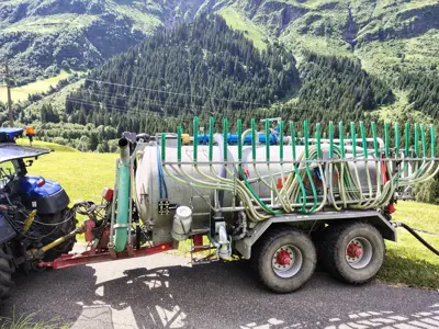 Schleppschlauchverteiler 12m zu Güllefass