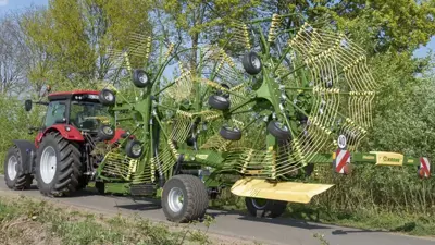 Krone Vierkreisel-Mittelschwader Swadro TC 1250