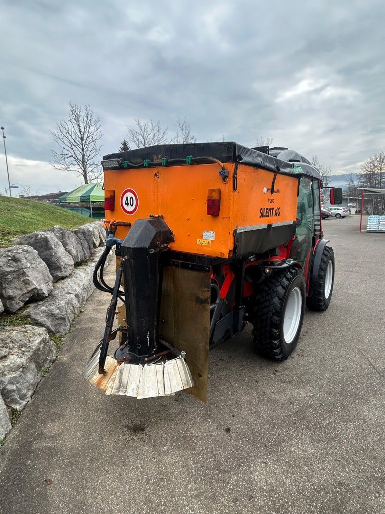 a1b184d5-f993-4cd8-bced-0b9739d01b27-WhatsApp Image 2025-12-23 at 07.26.46 (2).jpg