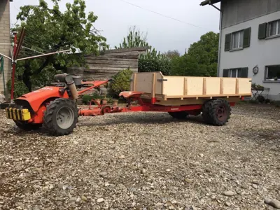 Einachser mit Triebachsanhänger