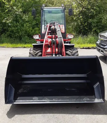 Hochkippschaufel Schaufel hydraulisch Hoflader Hoftrac Radlader Kompaktlader Frontlader Schaufel