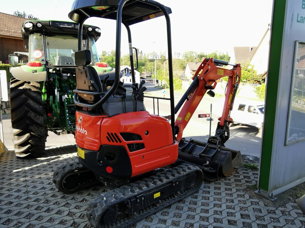 ae4faf3b-ee34-4fcb-a6f7-cca72f9395ba-Kubota U17.png
