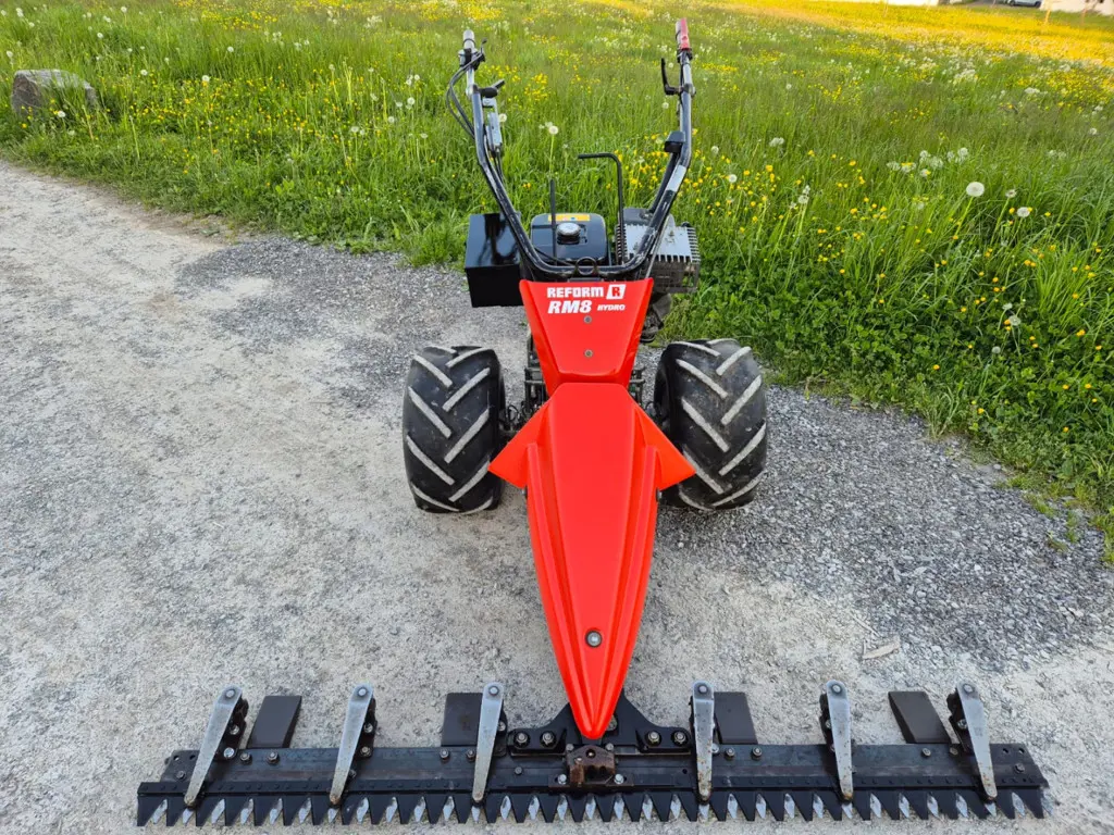 1faeaf5b-515d-4cb5-a58c-008a6dd4dc03-Reform RM8 vorne.jpg