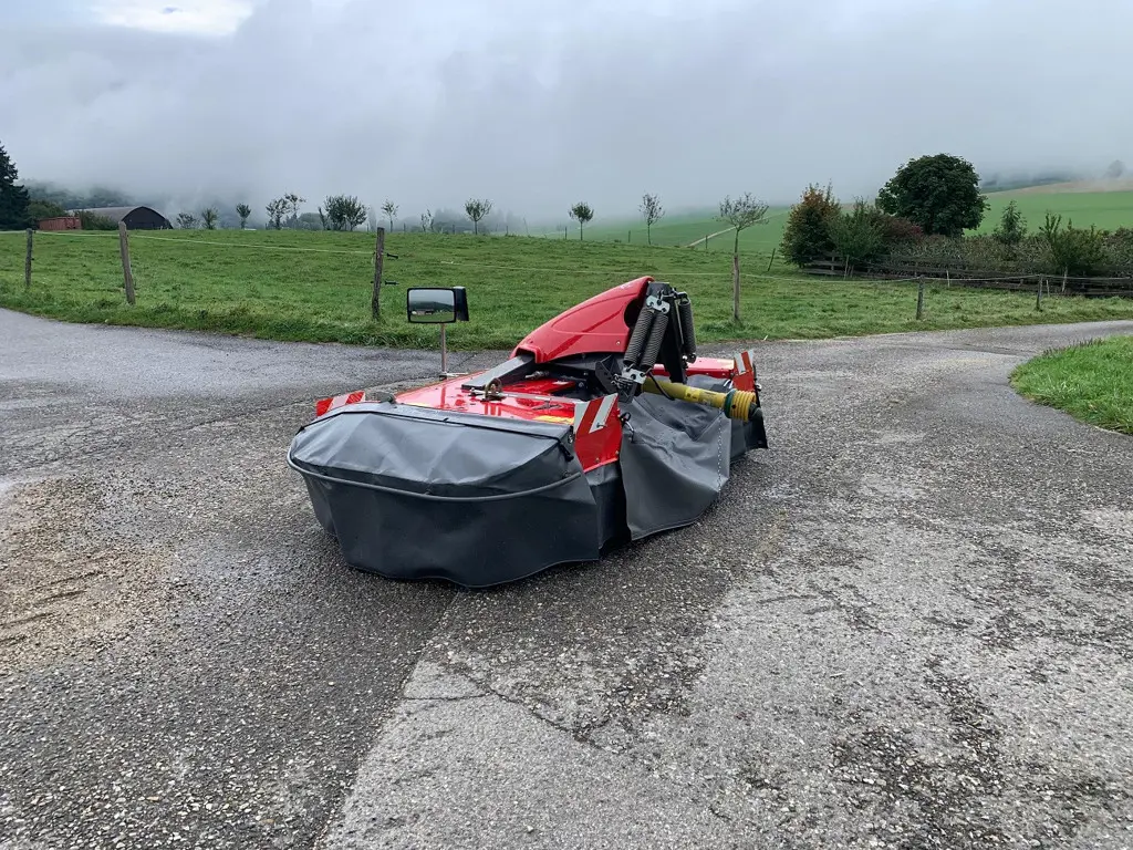 271c2d86-598c-4d82-9e25-fcc77cf55ed3-Fella 3140 Ducommun (5).jpg