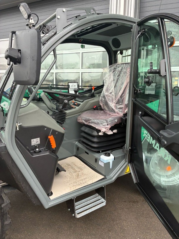 e45bc136-5864-41b6-8053-82b27e7ead50-WhatsApp Image 2026-02-04 at 15.08.24 (2).jpg