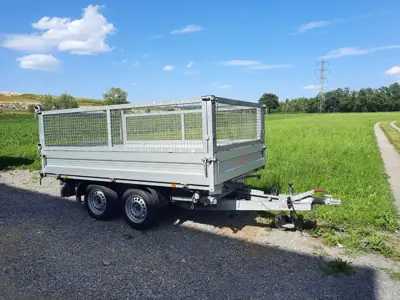 Transportanhänger / 3-Seitenkipper zu verkaufen