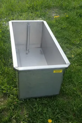 Tränketrog Chromstahl 1 Meter / 190 Liter