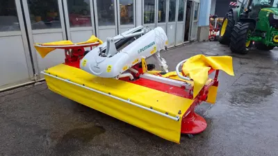 Faucheuse frontale Pöttinger AlfaMotion Master Eurocat 311 PLUS