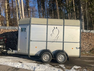 Pferdeanhänger Böckmann