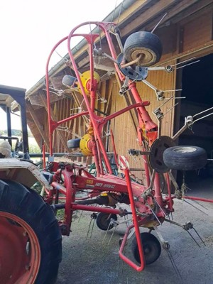 Pöttinger Kreiselheuer HIT 690 NZ