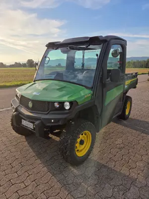John Deere Gator XUV 875M / 4x4 / Transportfahrzeu / Mietrückläufer