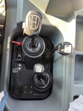 55a9cdb9-523e-4ac9-9102-e91a30a8b8a4-Hefti 9.jpg