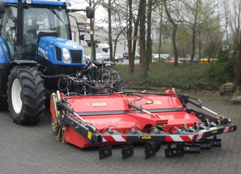 42029b7c-4558-47ea-9fd8-4f91b707710c-Adlerbesuch_2014 (2).JPG