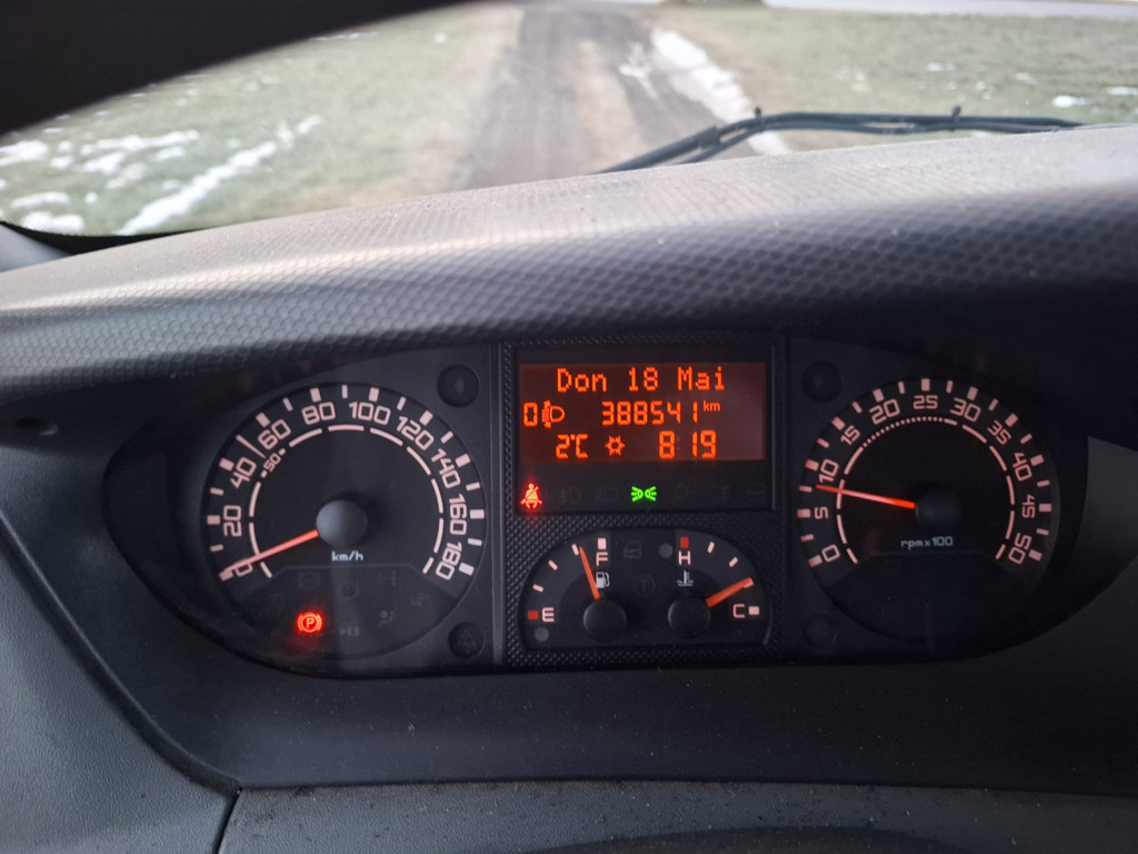 170f48da-4d44-4bd0-9502-47ad85651d07-WhatsApp Image 2026-01-24 at 08.jpg