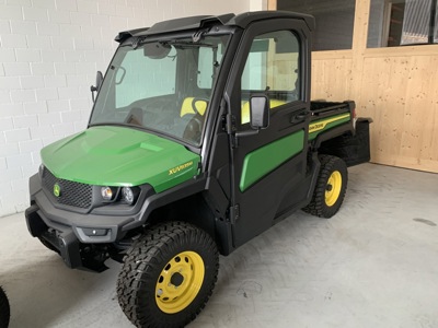 John Deere Gator XUV 835M