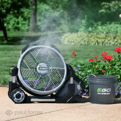 EGO Akku-Ventilator 45 cm mit Sprühnebelfunktion