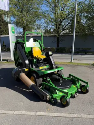 Frontmäher JOHN DEERE 1445