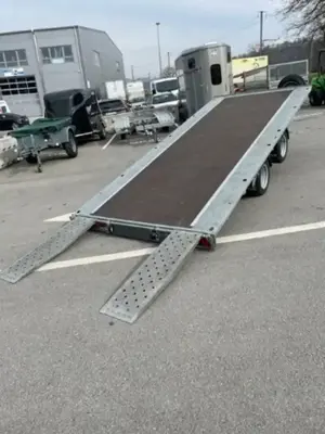 Remorque plateau semi-basculant TB4621 Ifor Williams