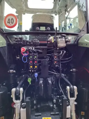 6316726b-c517-4d16-97db-8c9a01207371-XL 125 4.jpg