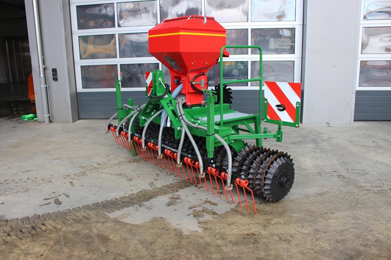 Kronenringwalze / Prismenwalze + Krummenacher Sägerät