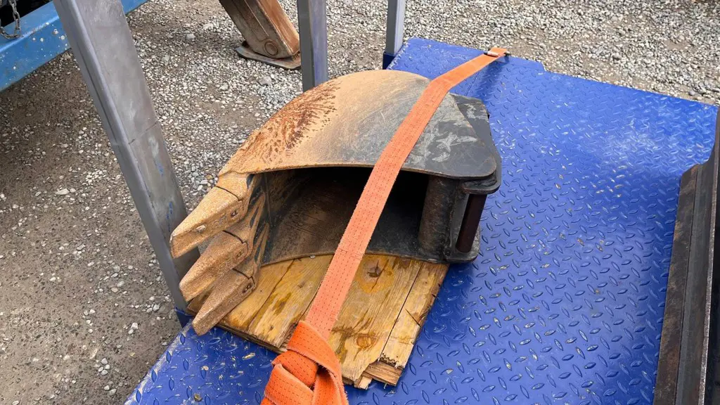 1494a2f5-114e-49a9-b780-b387f7fff9d6-36462 Kubota Bagger KX019 (5).jpg