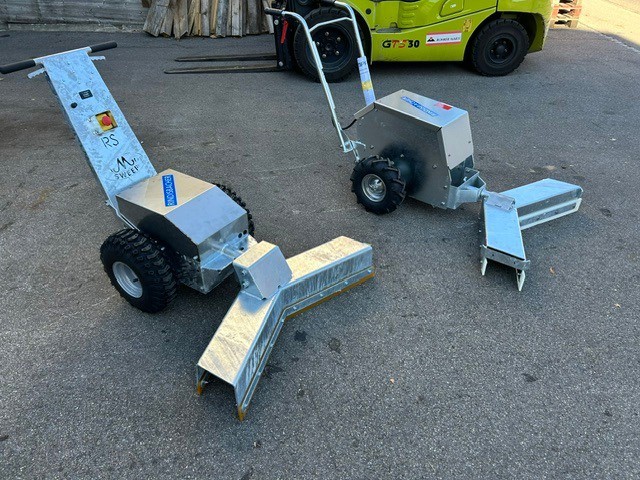 Spaltenschieber/ Spaltenreiniger/ Mistschieber/ Kotschieber/ Racleur à lisier - seit über 15 Jahren/depu