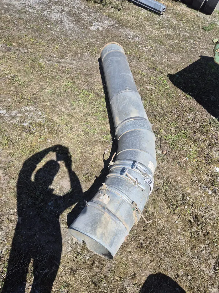 ffab53b4-90b3-4f42-a73d-5b4e69743e26-37b54056-d947-46d2-9d04-7a105fd21c24.jpg