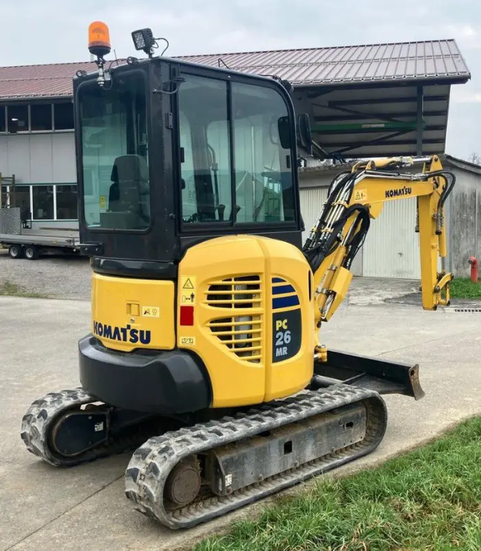 1b970f11-822c-43a0-9c54-f9feae46a46b-leiserag-Komatsu PC26R-M014695-Occ. 1.jpg