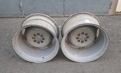 Same Felgen W15LX24