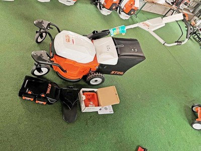 Stihl, Rasenmäher Akku RMA 765 V