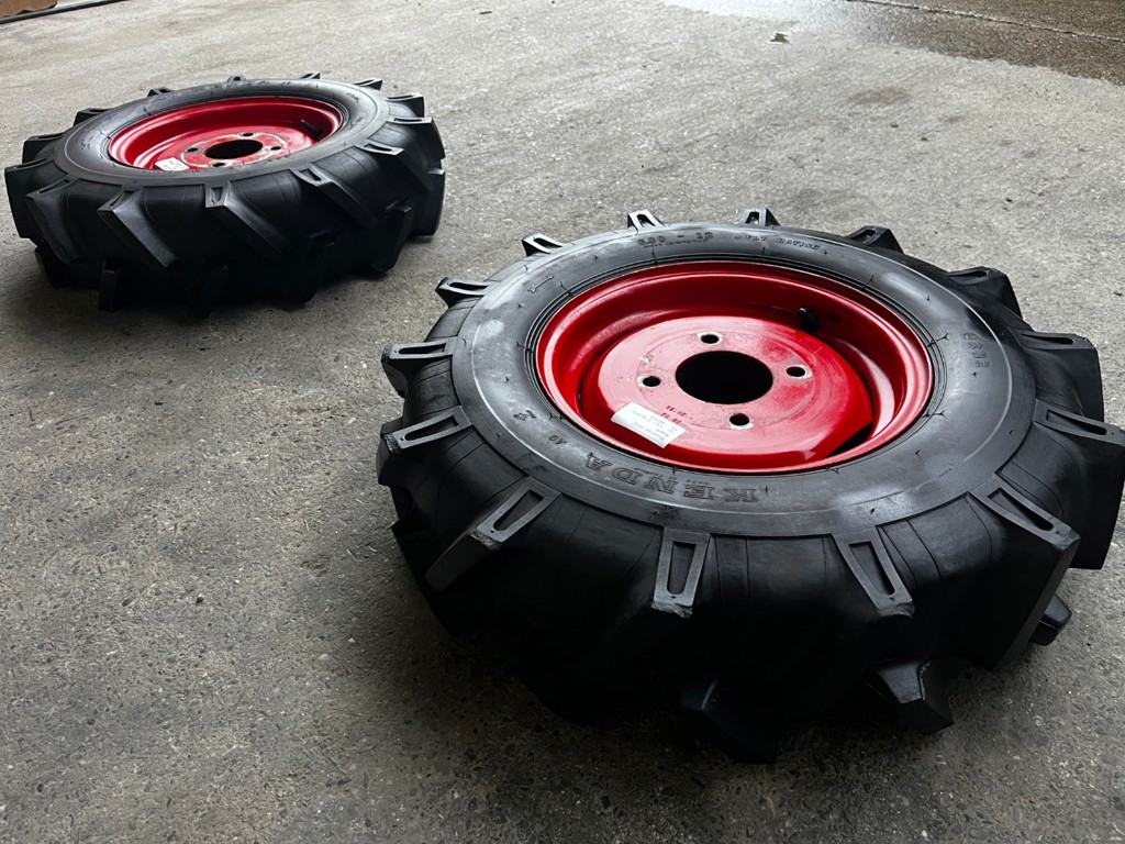 6bc42519-c463-47e8-8d46-7c263f9fd41c-35532 Rapid Räder diverses 6 (2).jpg