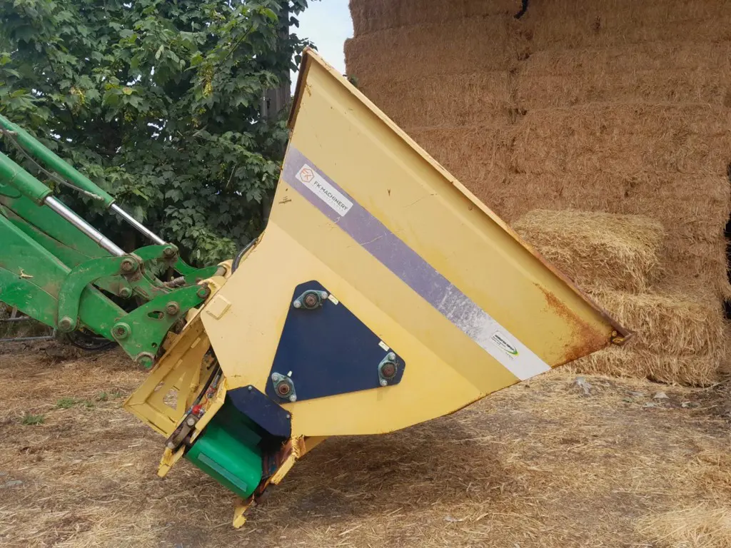 Pailleuse à litière FK Machinery BBHV