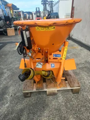 neuwertiger Salzstreuer Düngerstreuer RAUCH SA 121R / SA121R , mit Linak - Schieberbetätigung - Stellmotor , Top Zustand