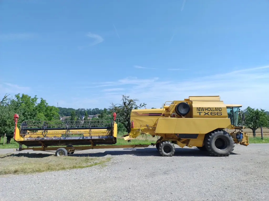 5747f4a0-b1f7-4791-aca5-5fa020538551-Mit Rapsvorsatz.jpg