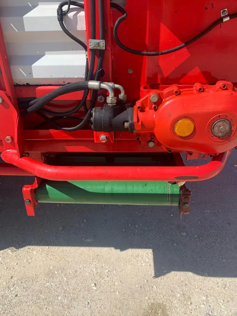 f262260f-2e06-4bf7-bc5b-78844c36ebdc-3f216b39-2c78-4946-8d01-0de97715f505.jpg