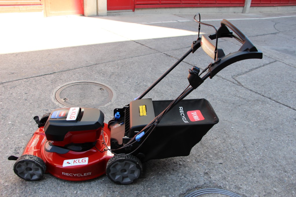 679b43ae-8a02-47ea-b473-65887079e5fe-4026191 Akkumäher 21864.png