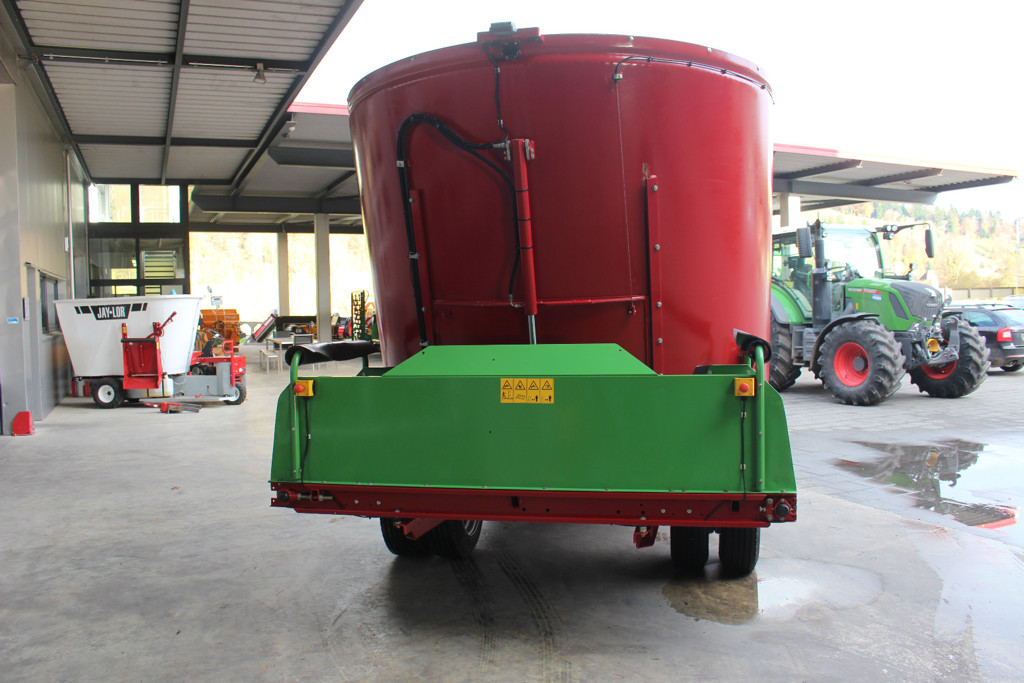 ca51eff0-e549-4219-9ad9-24e2583c21e6-Verti-Mix_1401_ESF-H (6).jpg