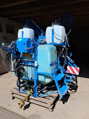 Feldspritze Berthoud Progress 600