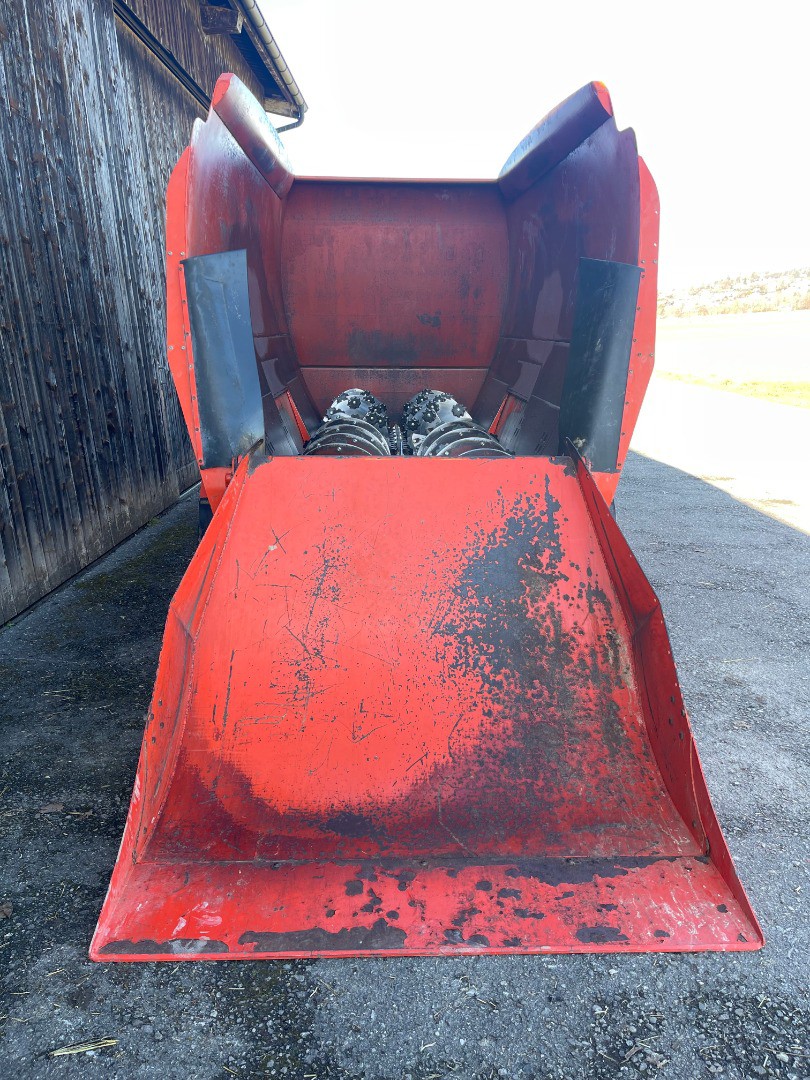 2c90f0a4-0170-409c-8ea3-a4f1831ae3db-8Foto 13.02.26, 13 11 11.jpg