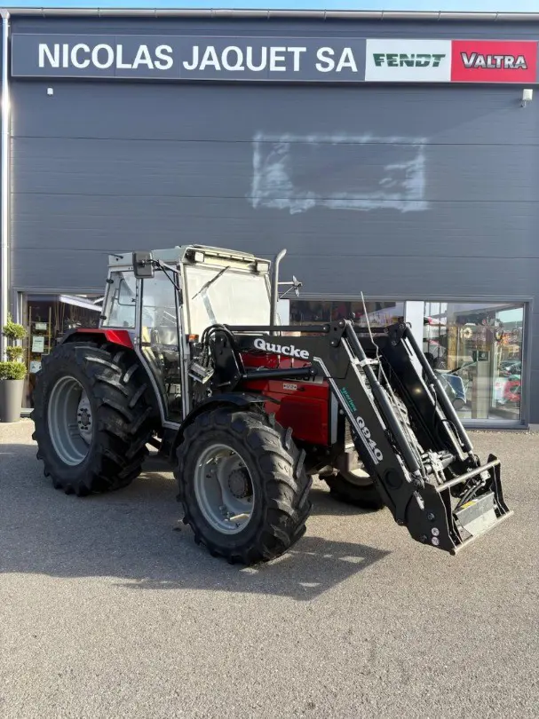 Tracteur Massey Ferguson 390T