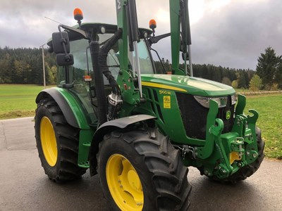 Tracteur John Deere 5100M avec chargeur frntal