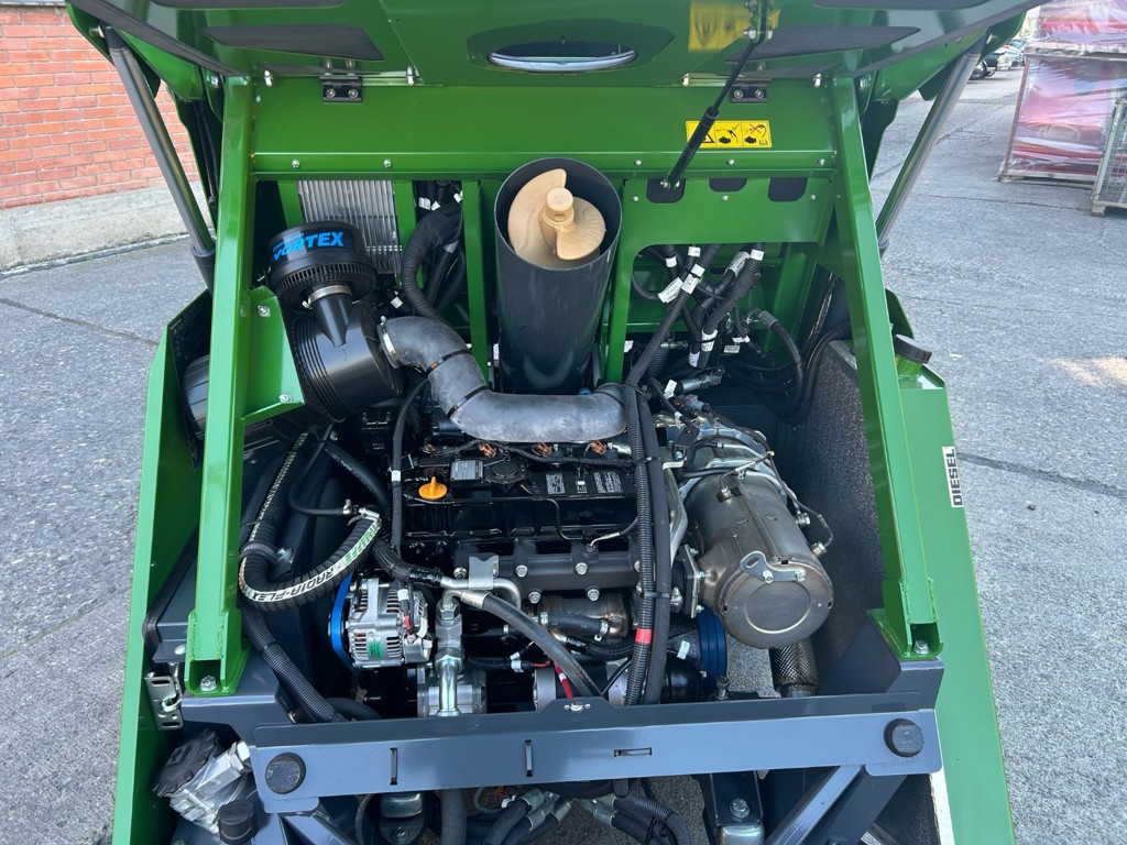 f8cf67b1-3e31-4cd5-81dd-b75423e65d0d-WhatsApp Image 2025-05-01 at 11.39.30 (2).png