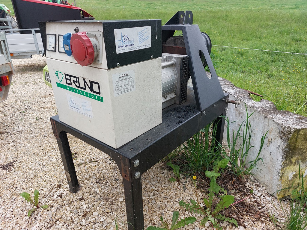 701cf098-06b9-4efd-bbe7-0ab27de28751-Bruno Jeannin (11).jpg