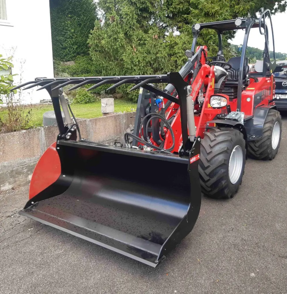 Hoflader Schäffer Radlader Hoftrac Knicklader Kompaktlader Pneulader Hoftraktor