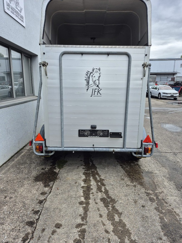 507707c2-26a4-48aa-b021-03c0094f4fbd-Pferdeanhänger Pferdetransporter Daltec Carco 2 LMB Maschinen GmbH 5.jpg